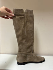 Stivale V camoscio beige